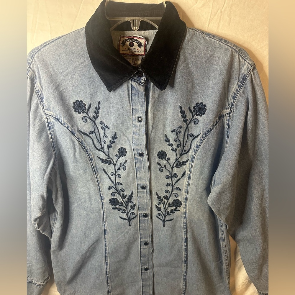 Solutions Blues Embroidered Denim Shirt Western Floral Snap Large - Picture 2 of 9